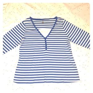 BOBBIE BROOKS LIGHT BLUE AND WHITE TOP